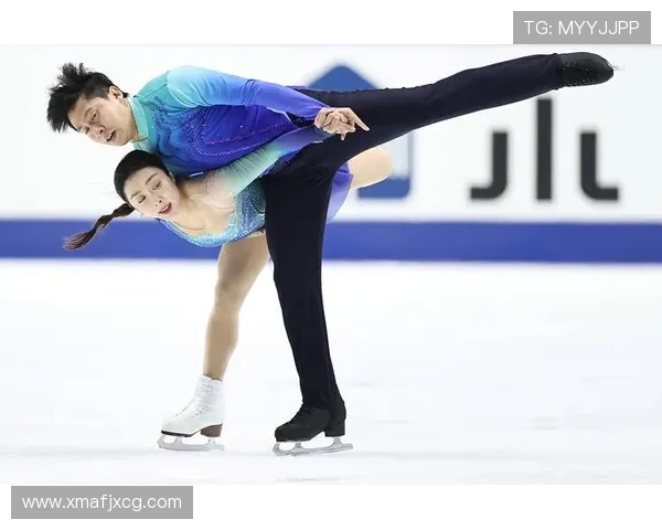 隋文静 韩聪复出首秀摘短节目第三 国际滑联赞状态满分